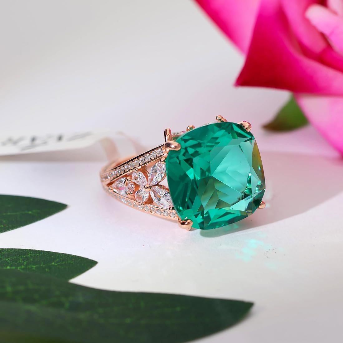 Royal Emerald Ring