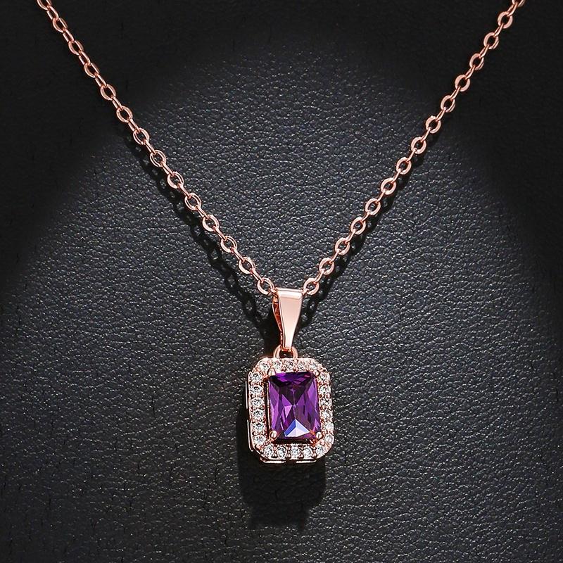 Emerald Elegance Necklace